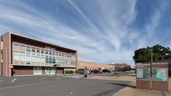 国際医療福祉大学市川病院（千葉県市川市）