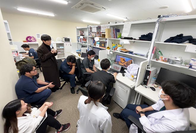 研修医の勉強会の様子
