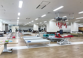 病院棟2階リハビリテーションセンター