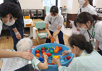 スーパーボールすくい